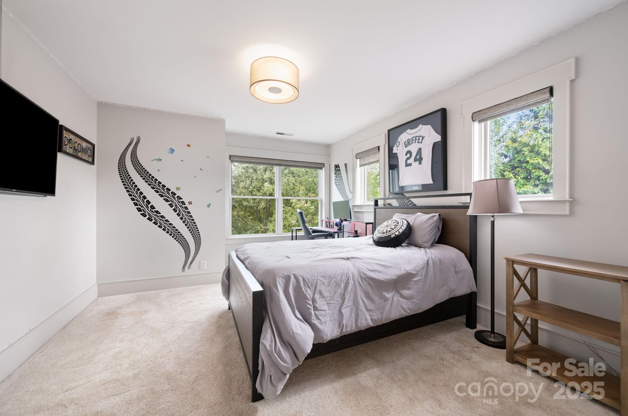 Waterford Lakes - Residential