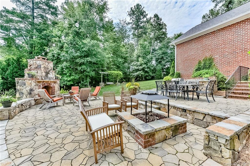 Laurel Creek - Residential