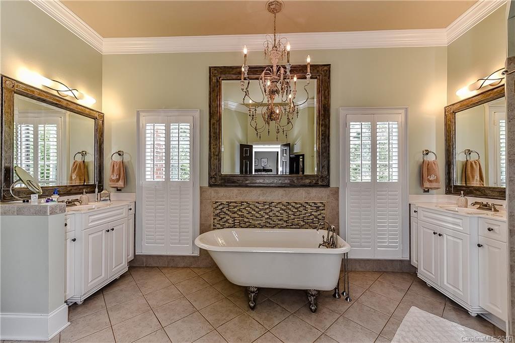 Laurel Creek - Residential