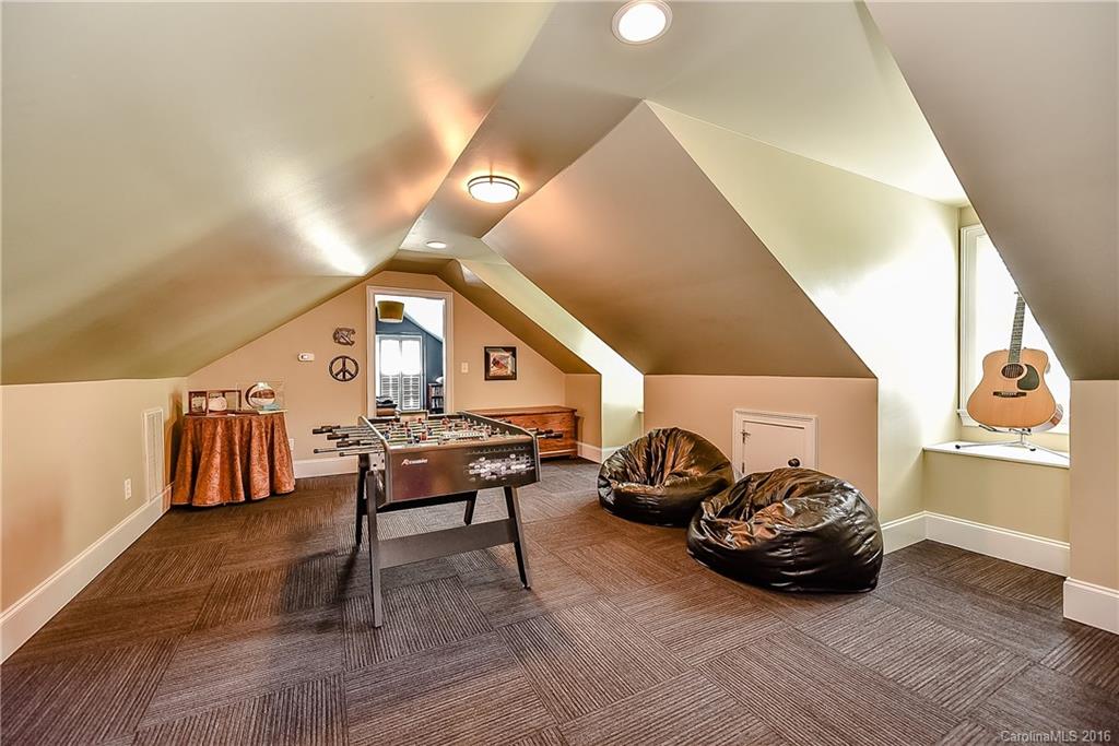 Laurel Creek - Residential