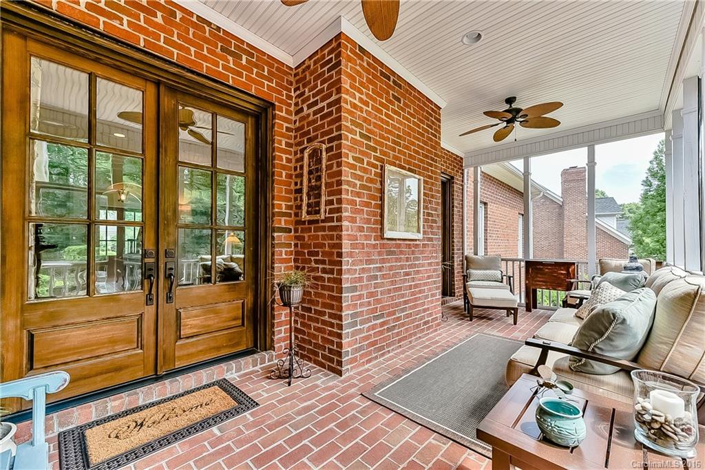 Laurel Creek - Residential