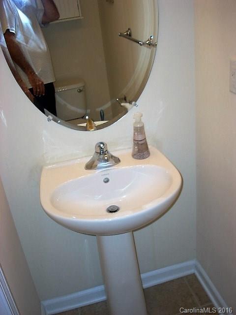 Charlotte Pines - Residential