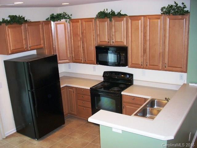 Charlotte Pines - Residential