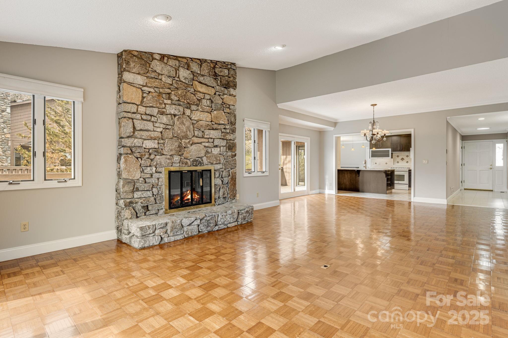 16 Ridgeview Drive