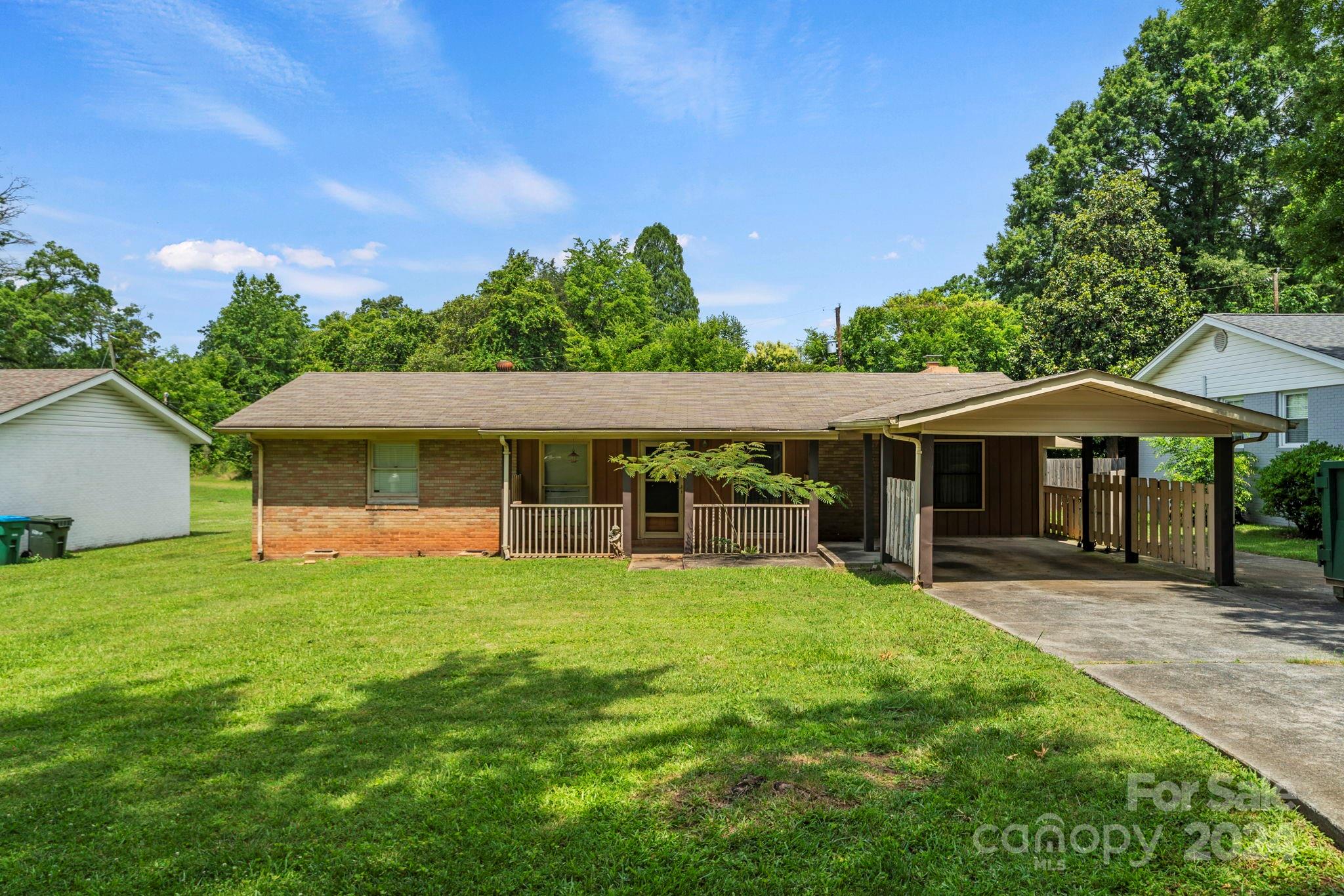 Club View - Residential