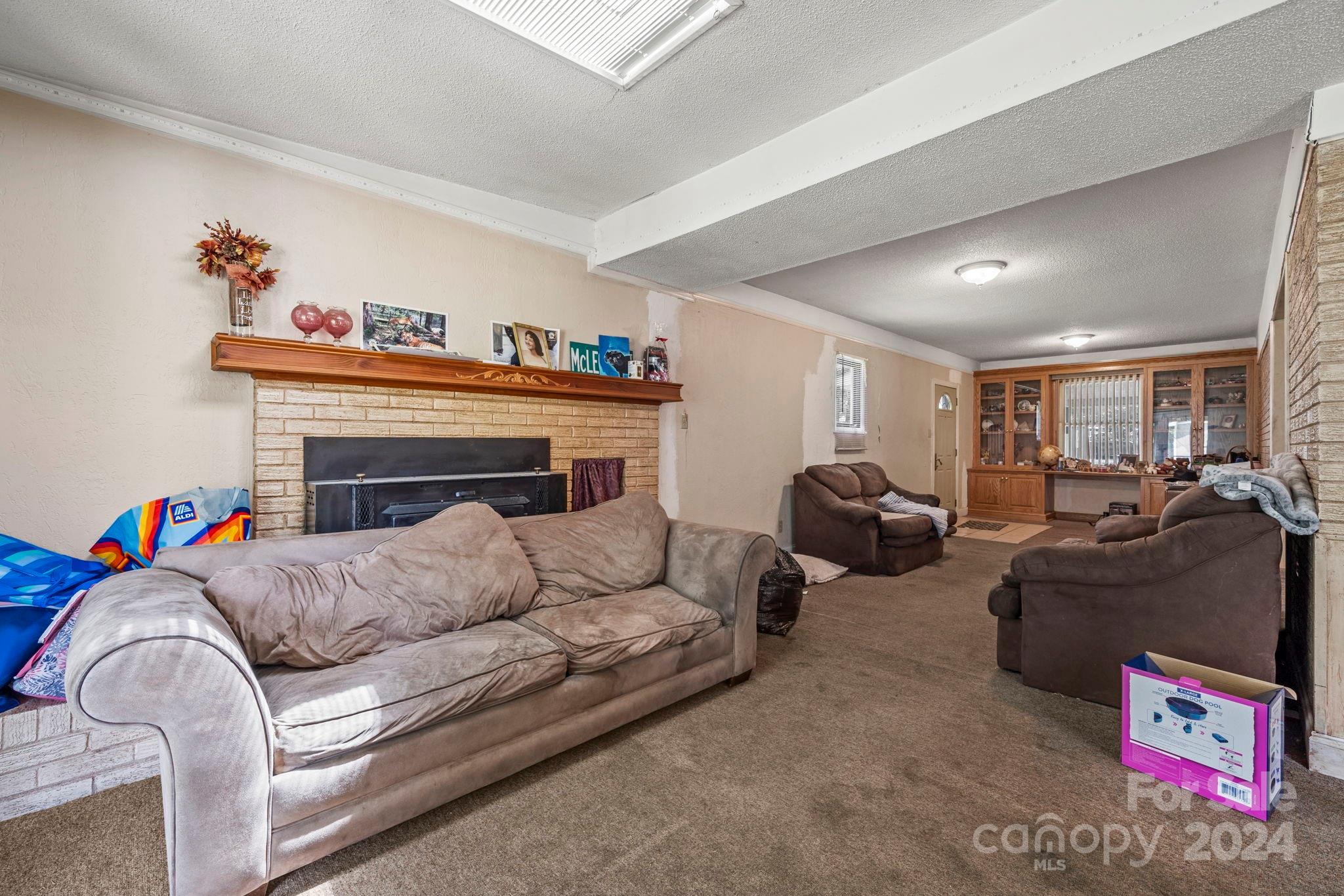 Club View - Residential