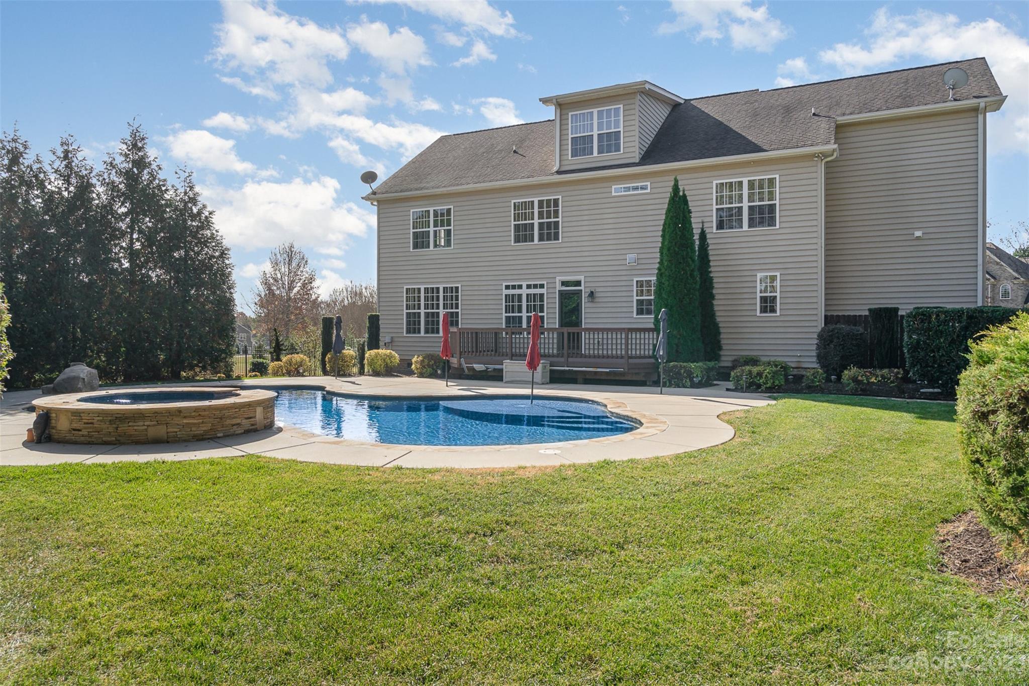 Killian Crossing - Residential