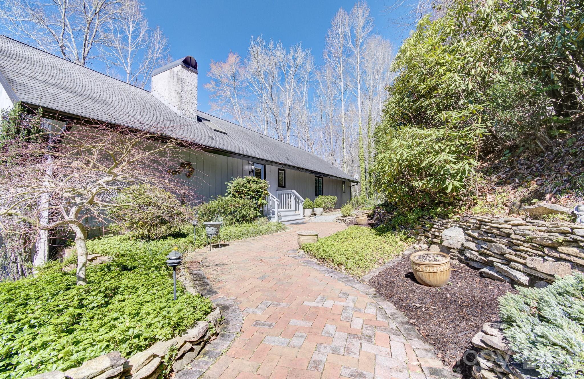 Glen Cannon - Residential