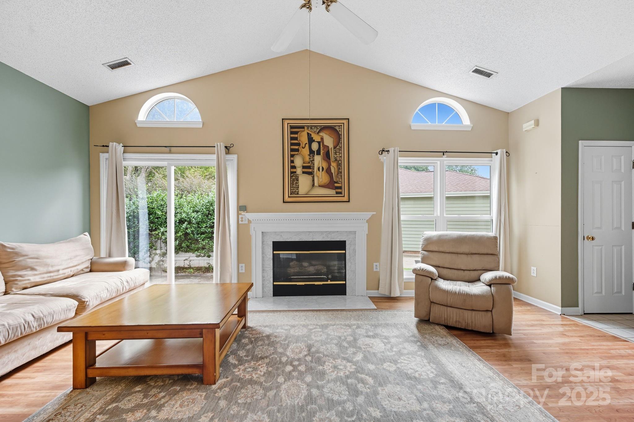 116 Lakewood Circle Drive