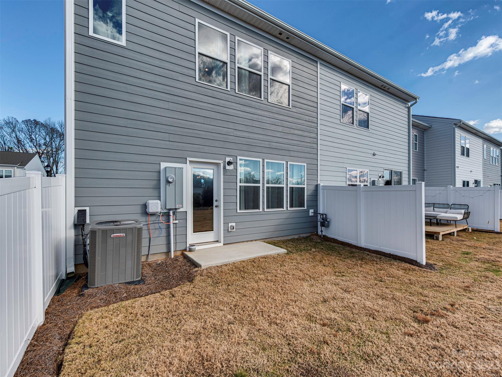 Pergola at Farmington - Residential Lease