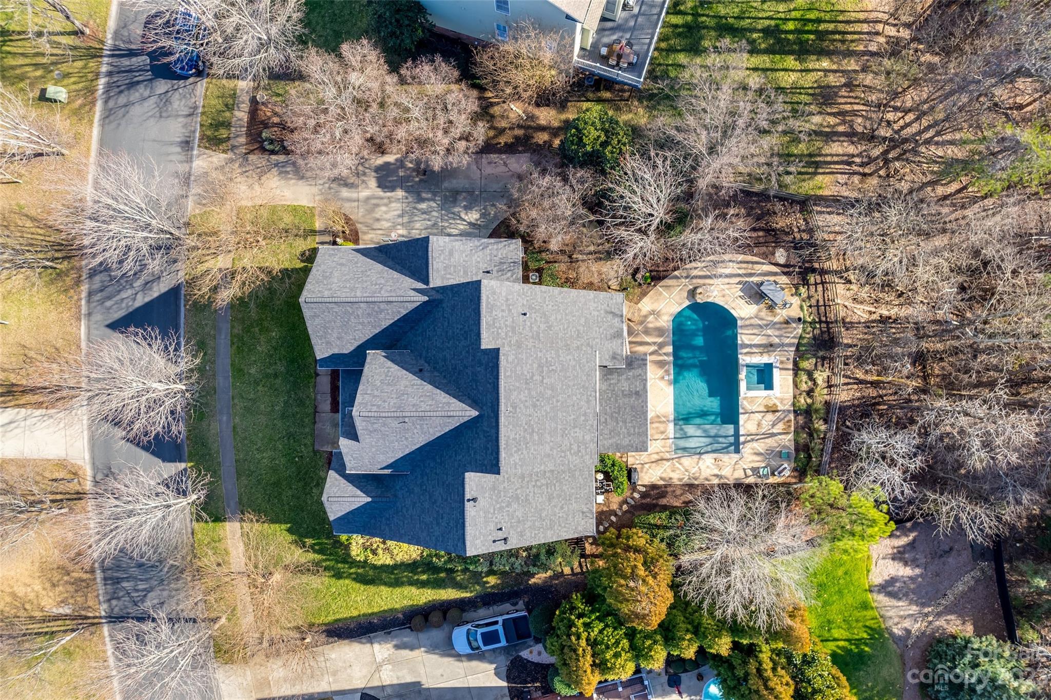 Lake Shore - Residential