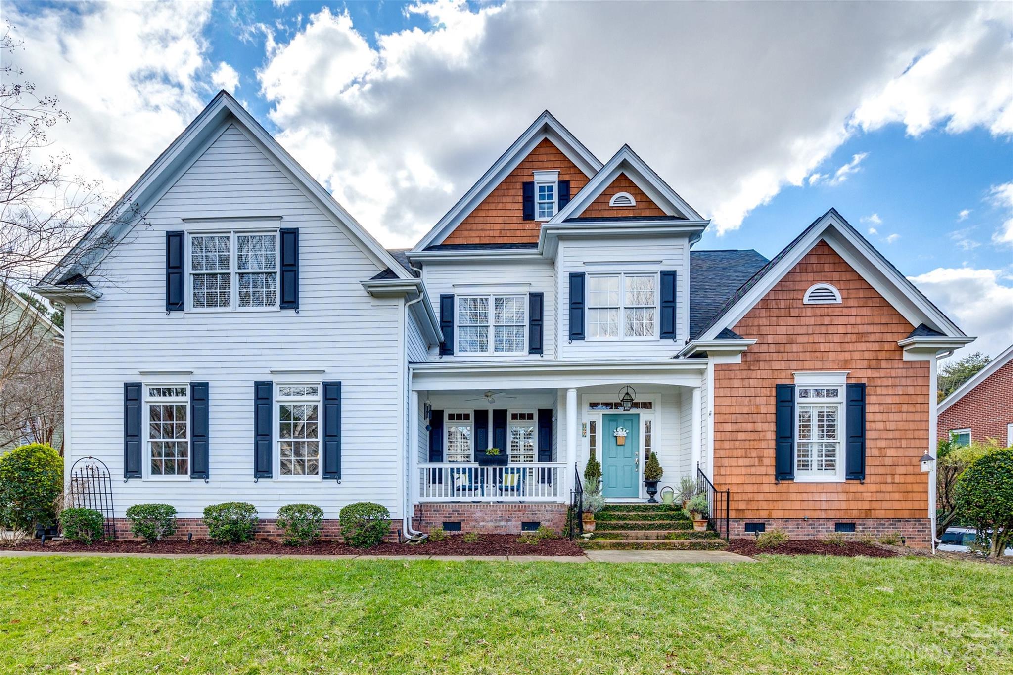 Lake Shore - Residential