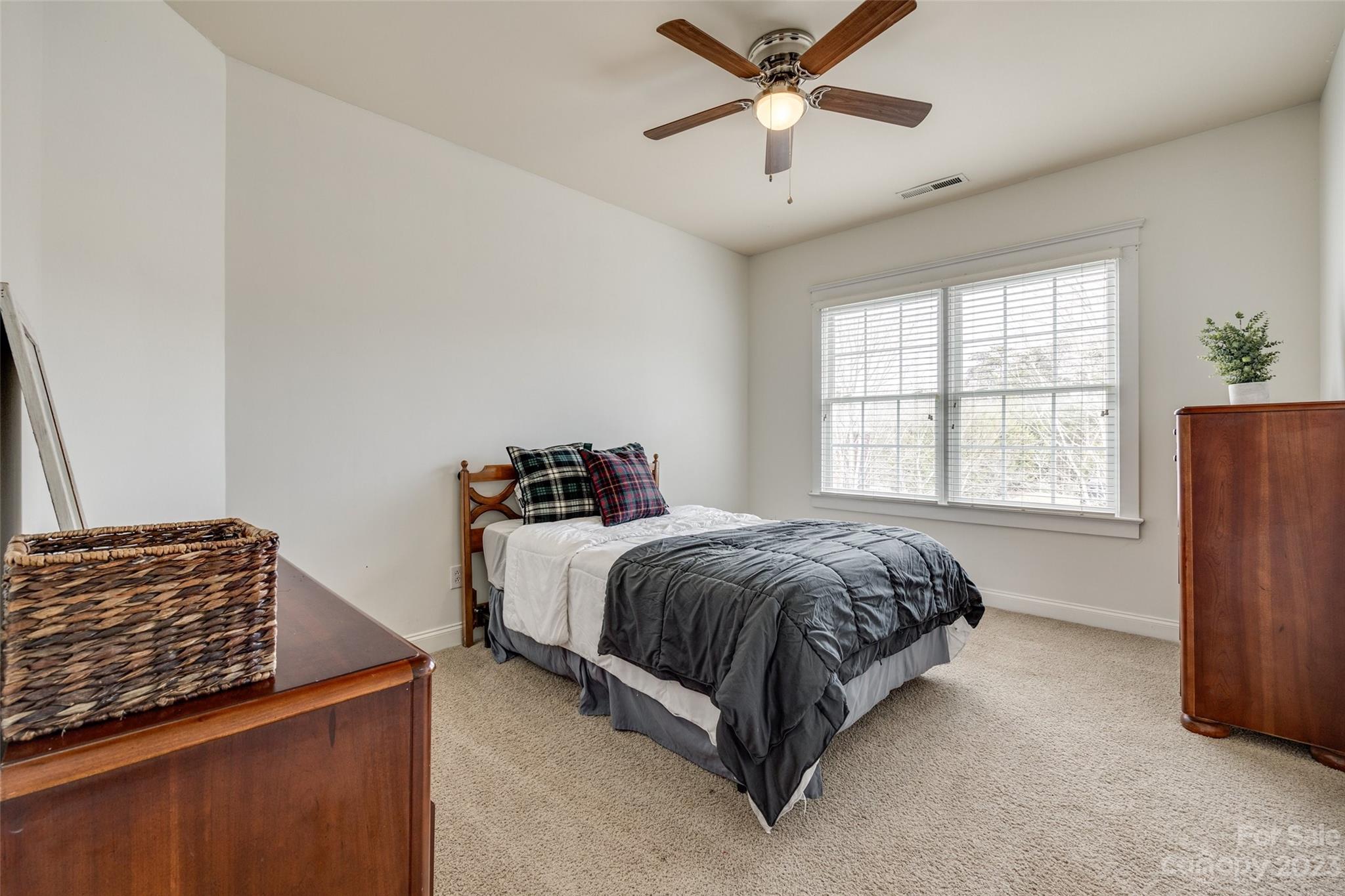 Lake Shore - Residential