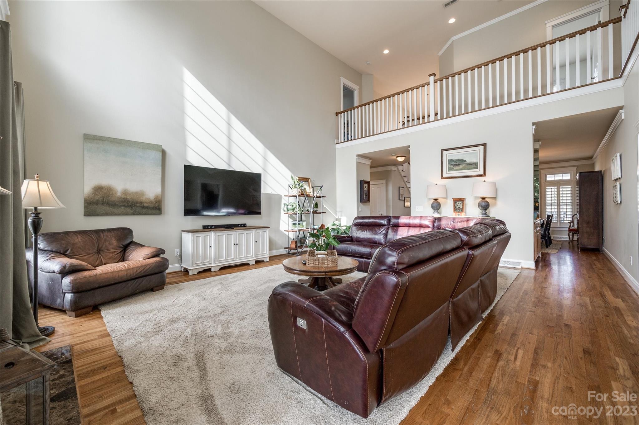 Lake Shore - Residential