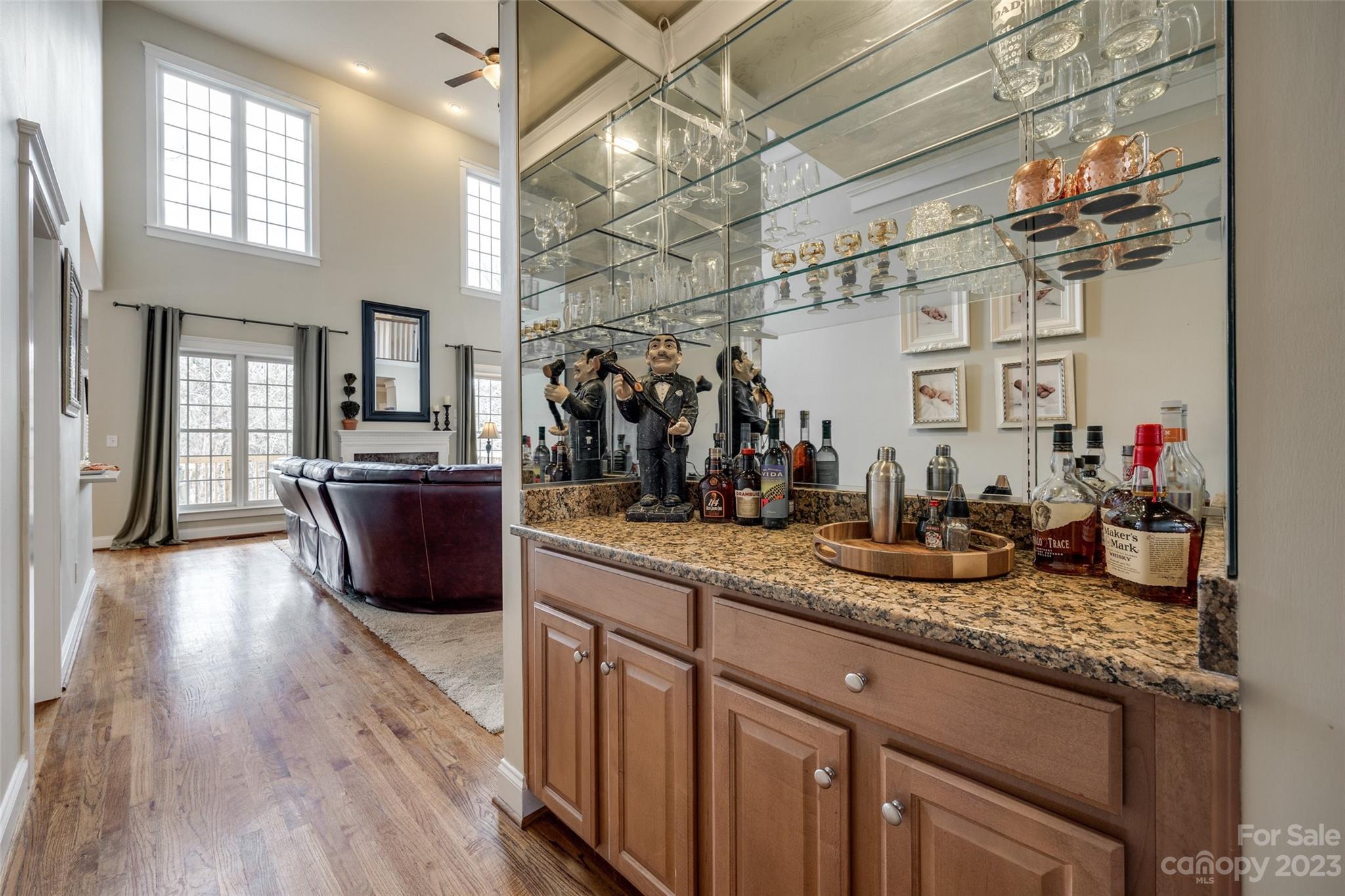 Lake Shore - Residential