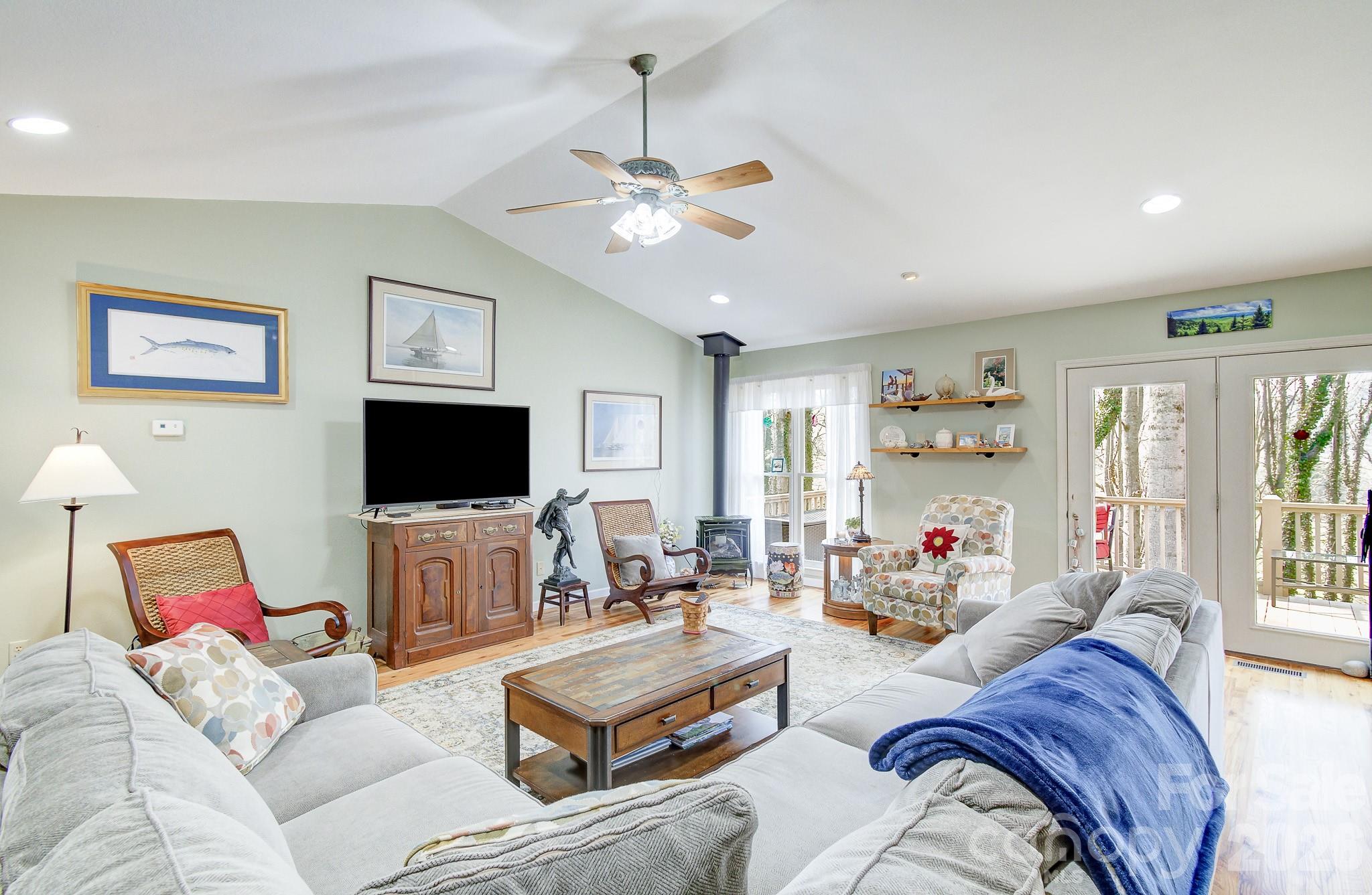 Woodbine Acres - Residential