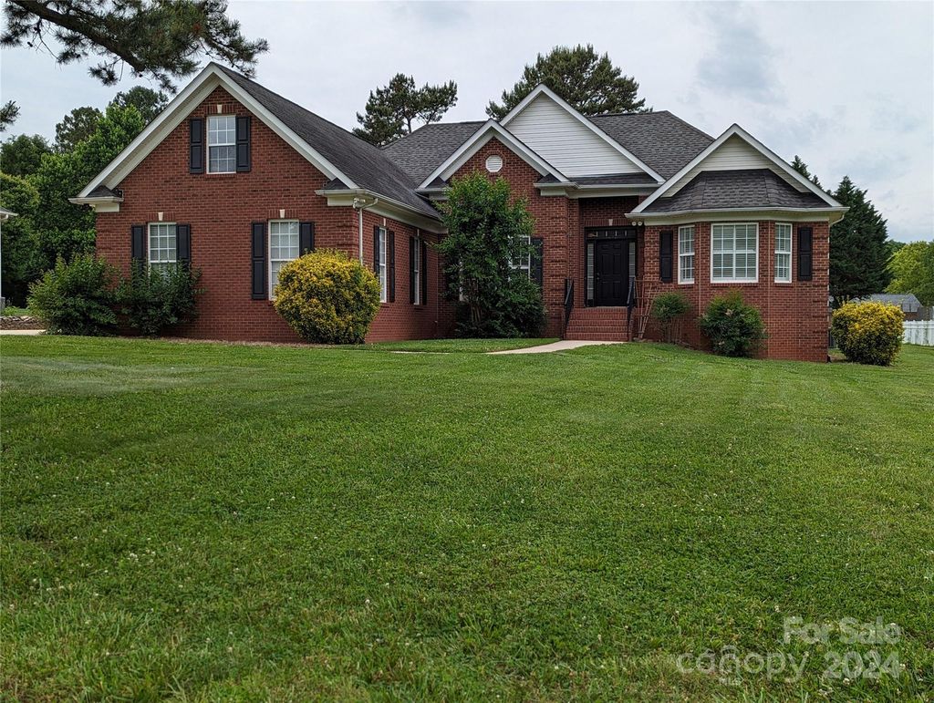 listing image 0