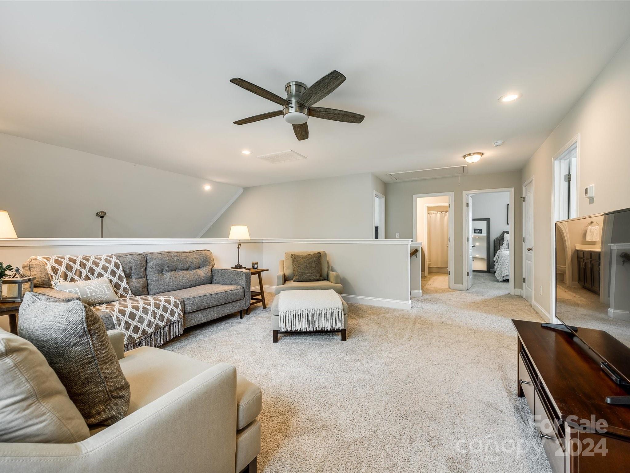 Stoneridge Lakes - Residential