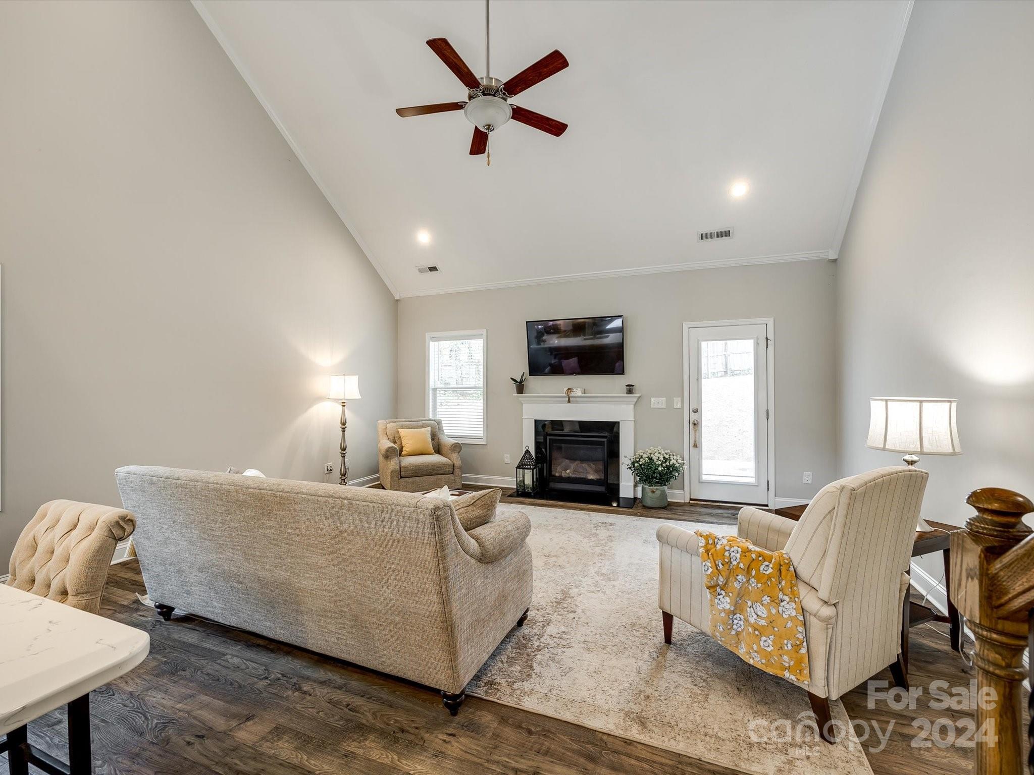 Stoneridge Lakes - Residential