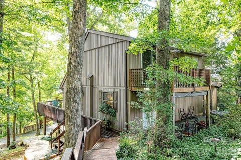 Photo of 208 N West Lake Drive, Lake Lure, NC 28746 (MLS # 4430486)