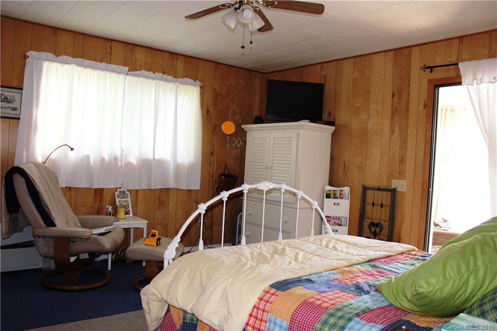Lake Summit - Residential