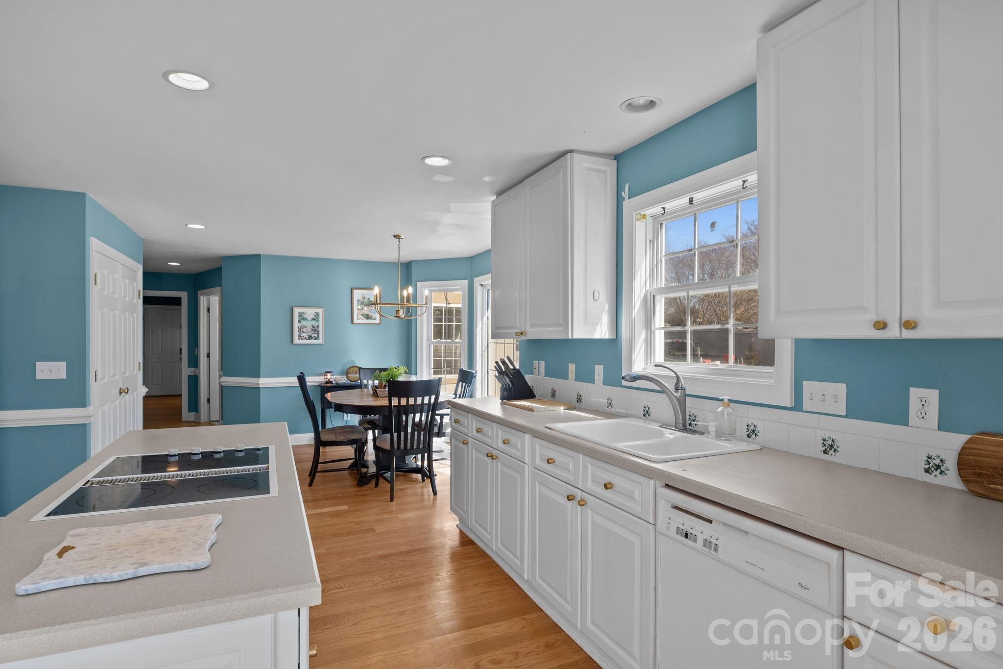 Country Club Hills - Residential