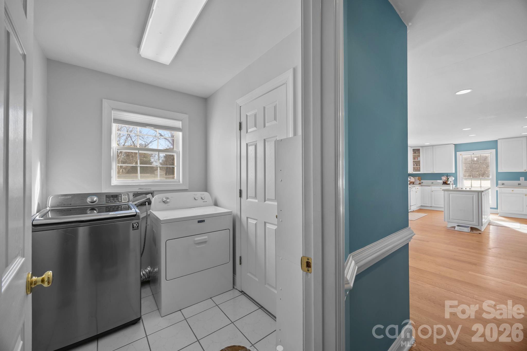 Country Club Hills - Residential