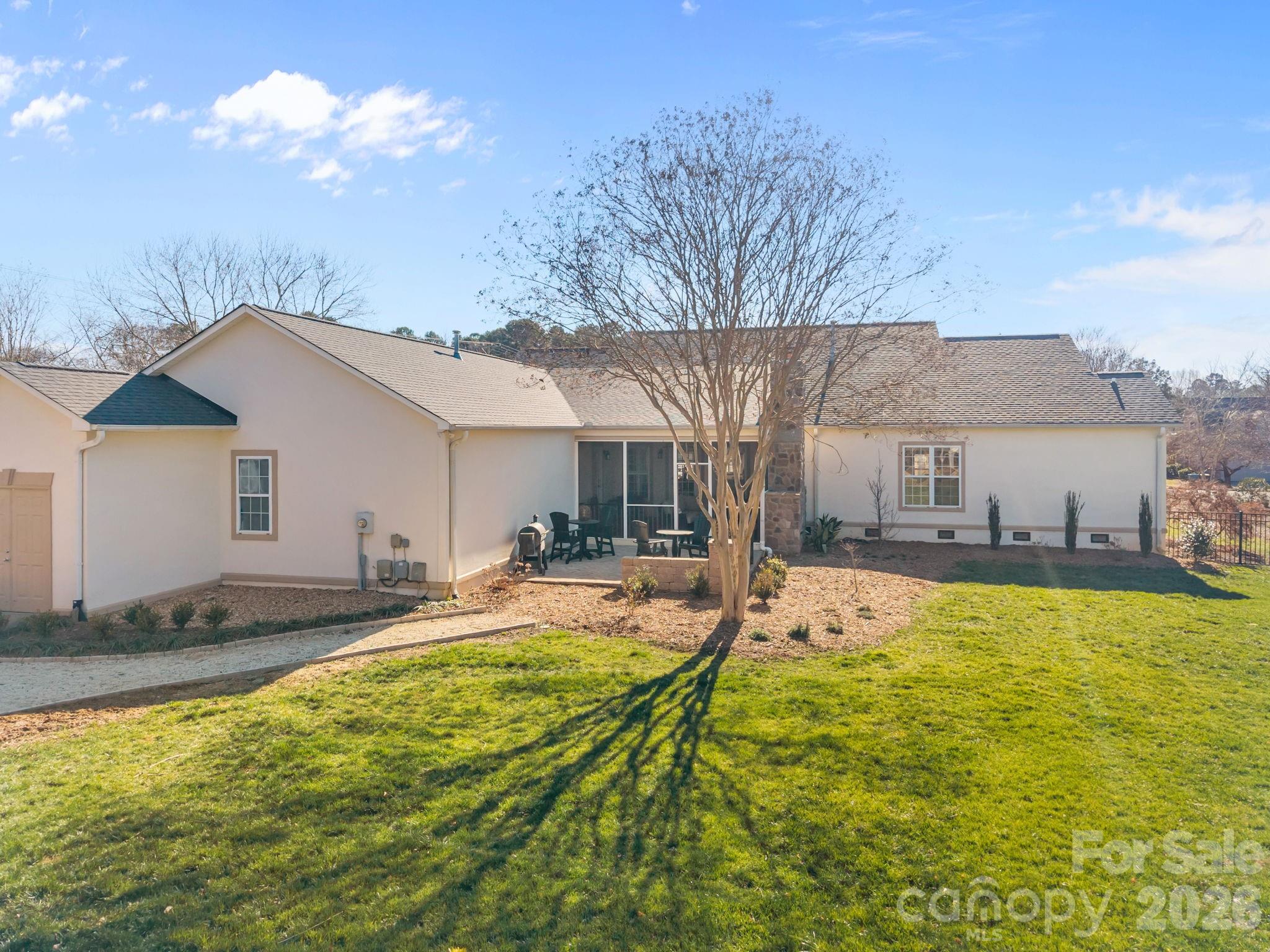 Country Club Hills - Residential