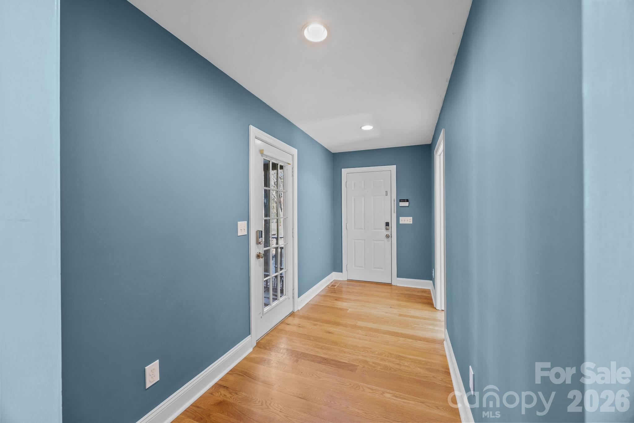 Country Club Hills - Residential