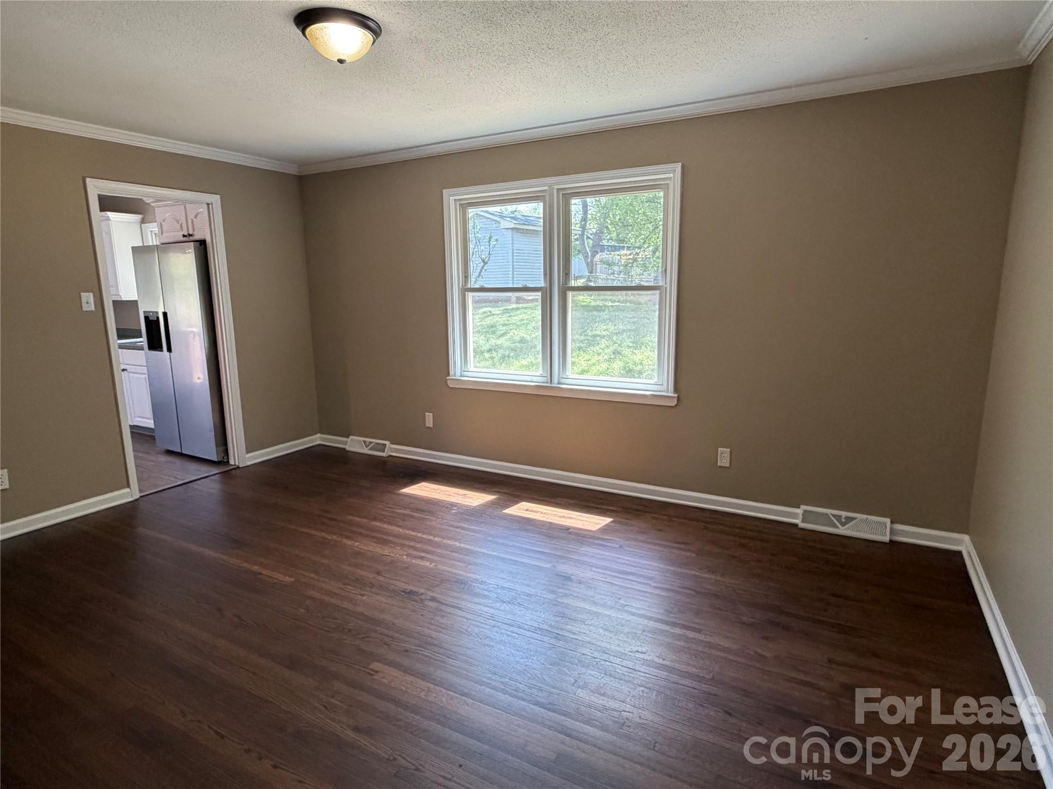 1180 Huntsmoor Drive