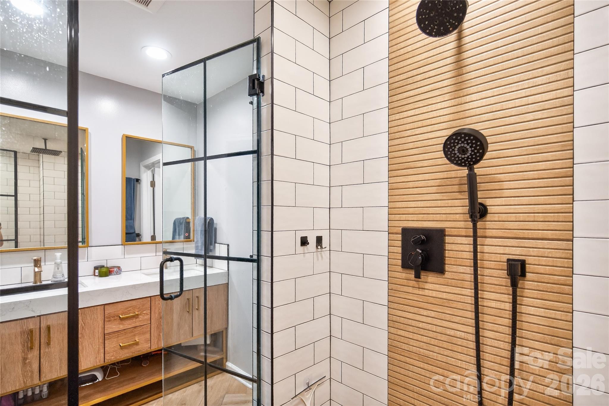 Bishops Ridge - Residential