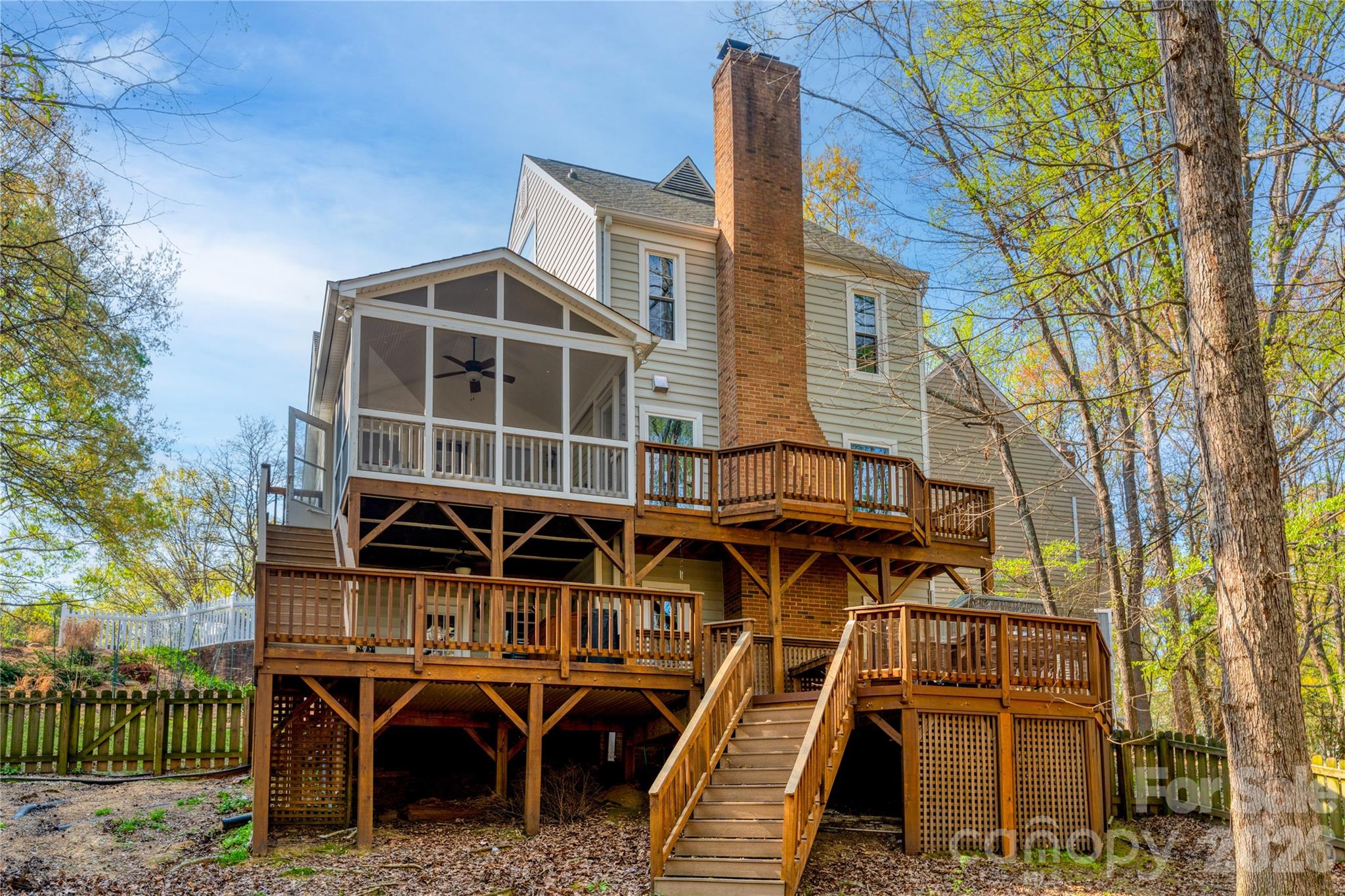 Bishops Ridge - Residential