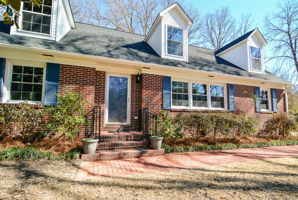 Country Club Estates - Residential