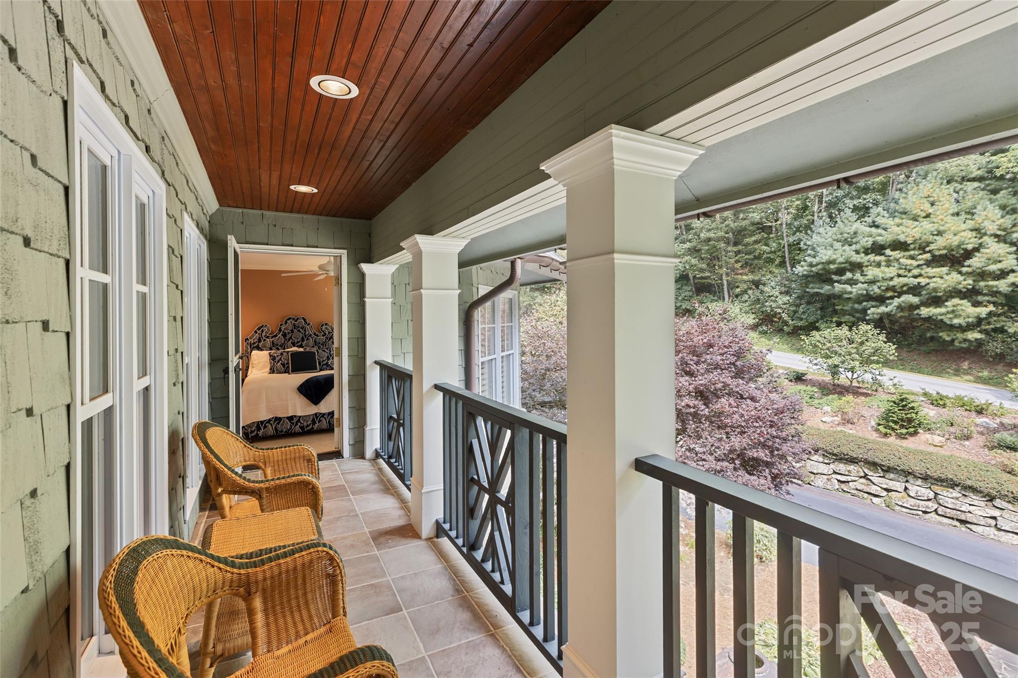 Highland Falls Country Club - Residential