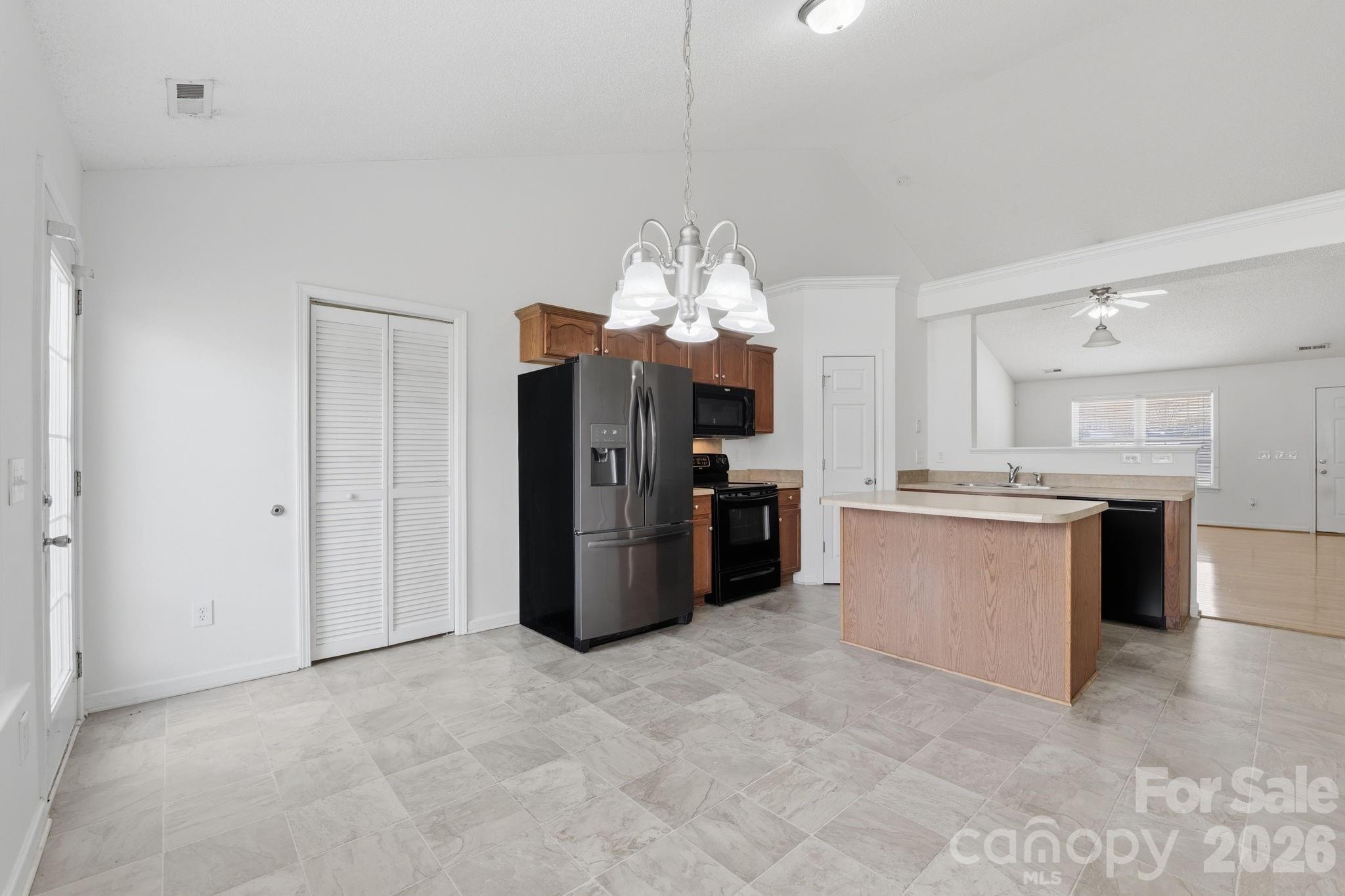 Hallmark Glen - Residential