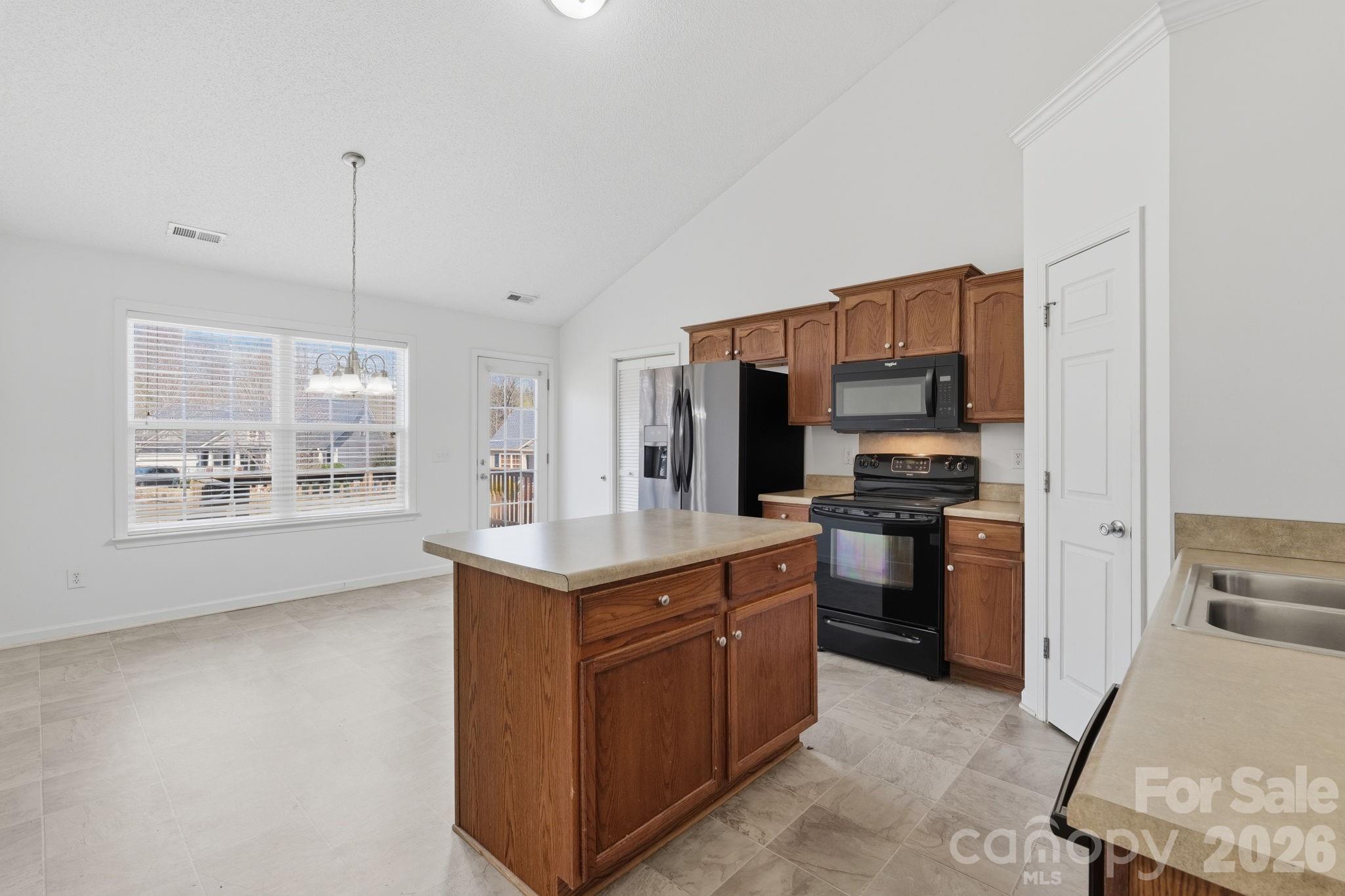 Hallmark Glen - Residential