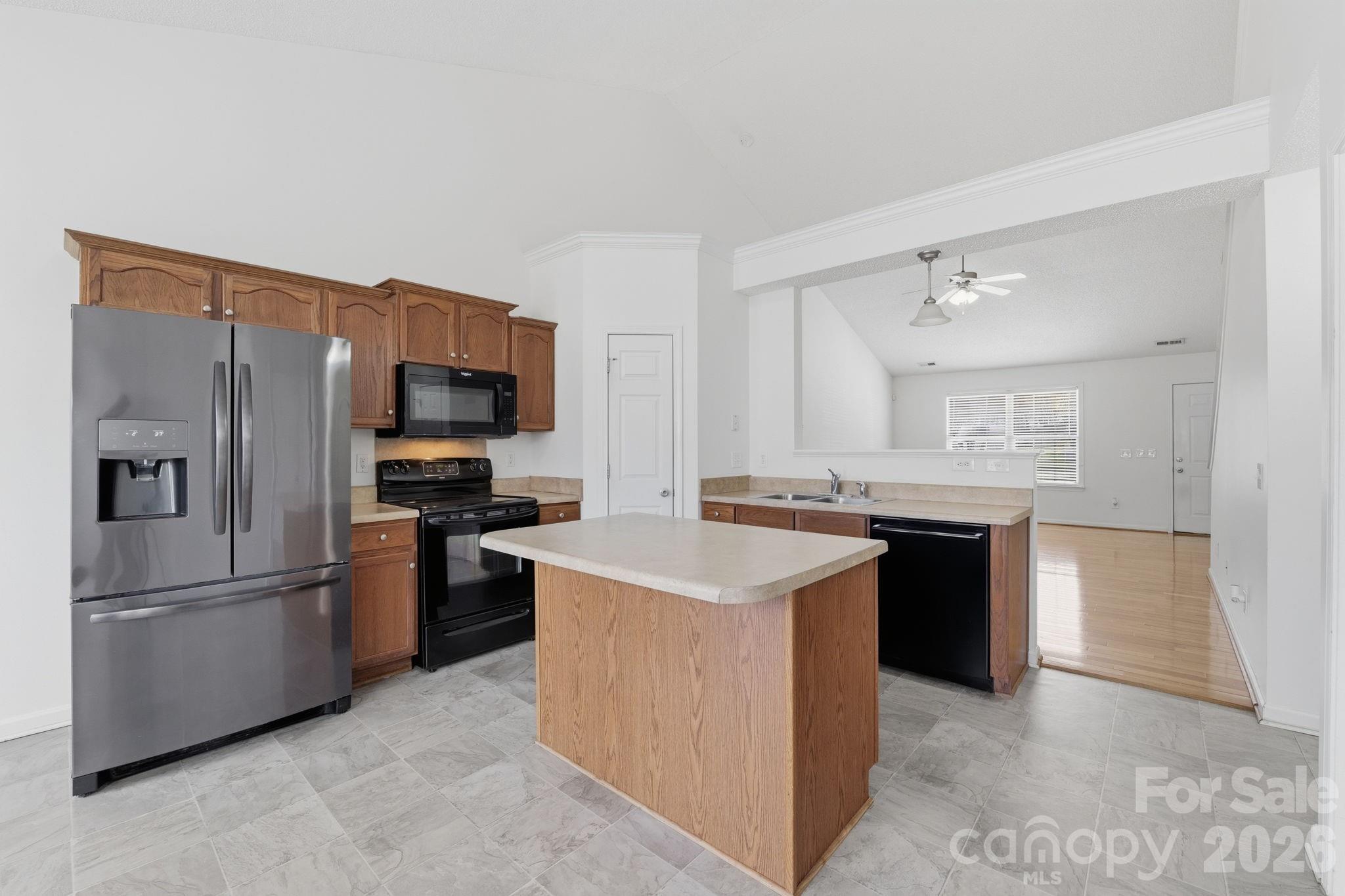 Hallmark Glen - Residential