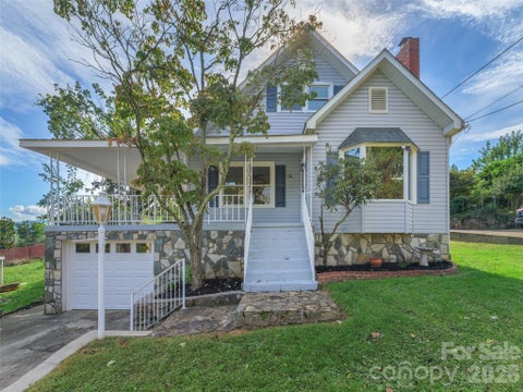 Photo of 135 Patton Avenue, Canton, NC 28716 (MLS # 4428642)