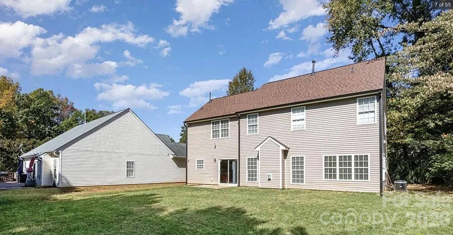 1212 Oakdale Commons Court