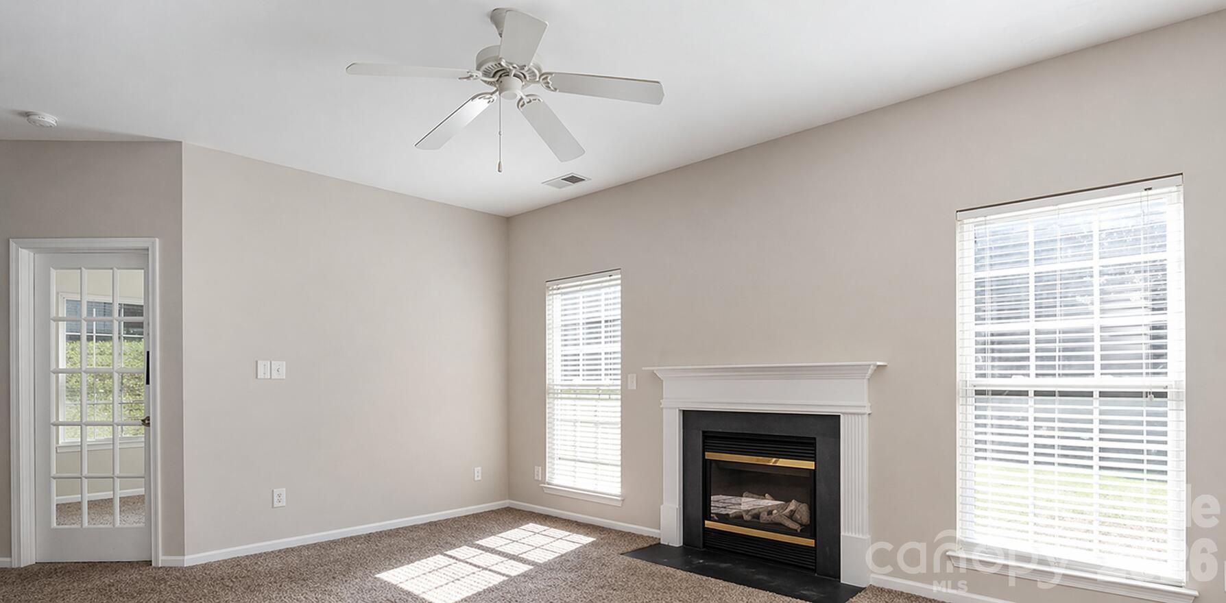 Pointe At Oakdale - Residential