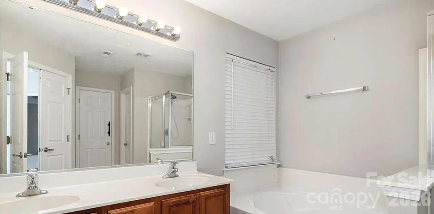 Pointe At Oakdale - Residential