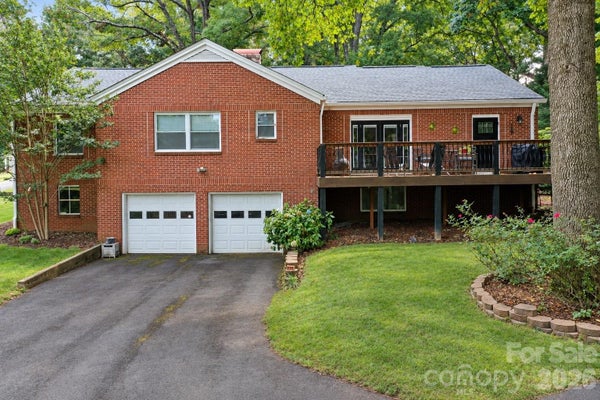 609 1ST AVE N, CONOVER, NC 28613 - Image e1659cded3ee11edfb95d078767db968/3051584652