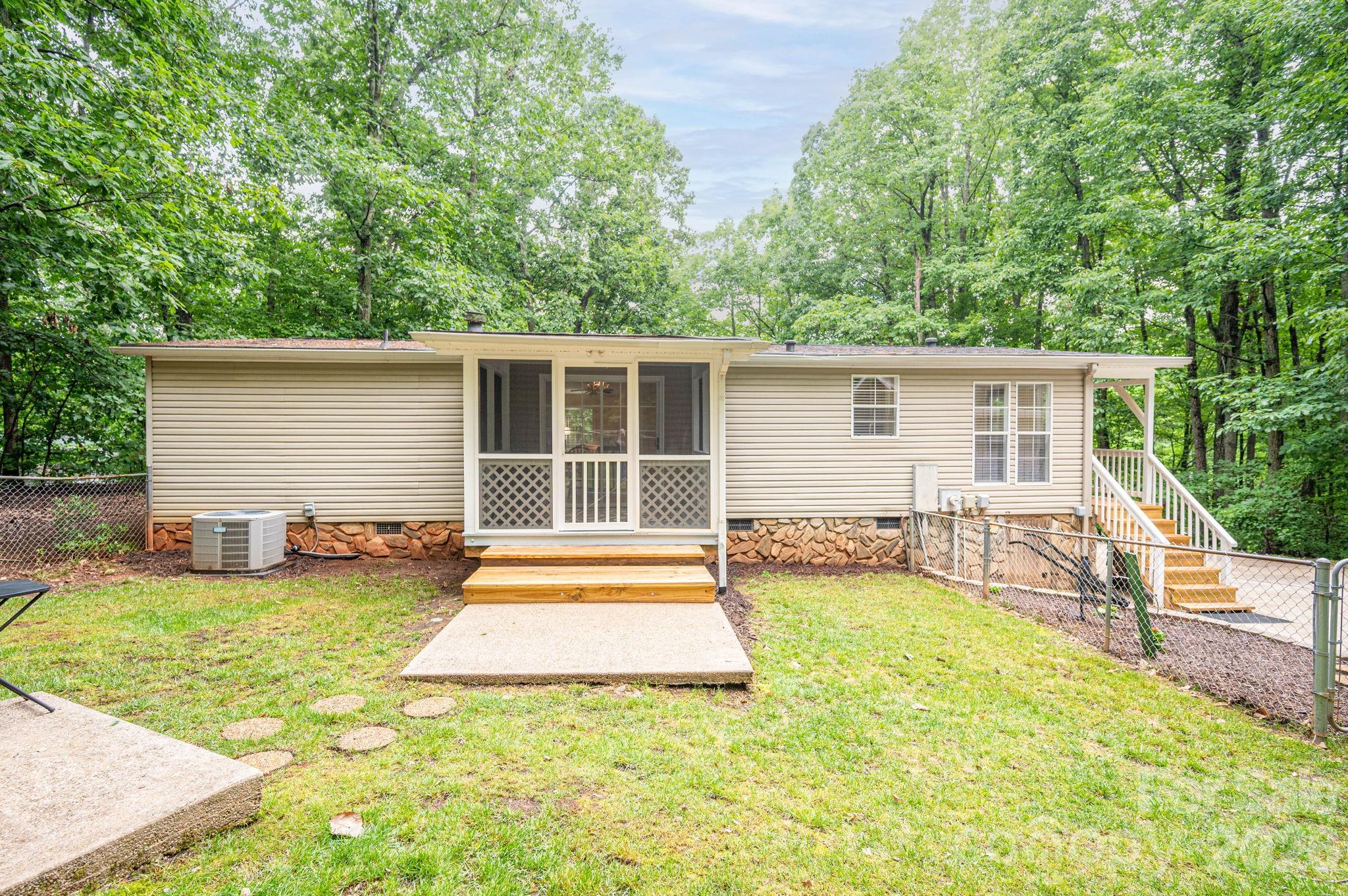 Mount Anderson - Residential