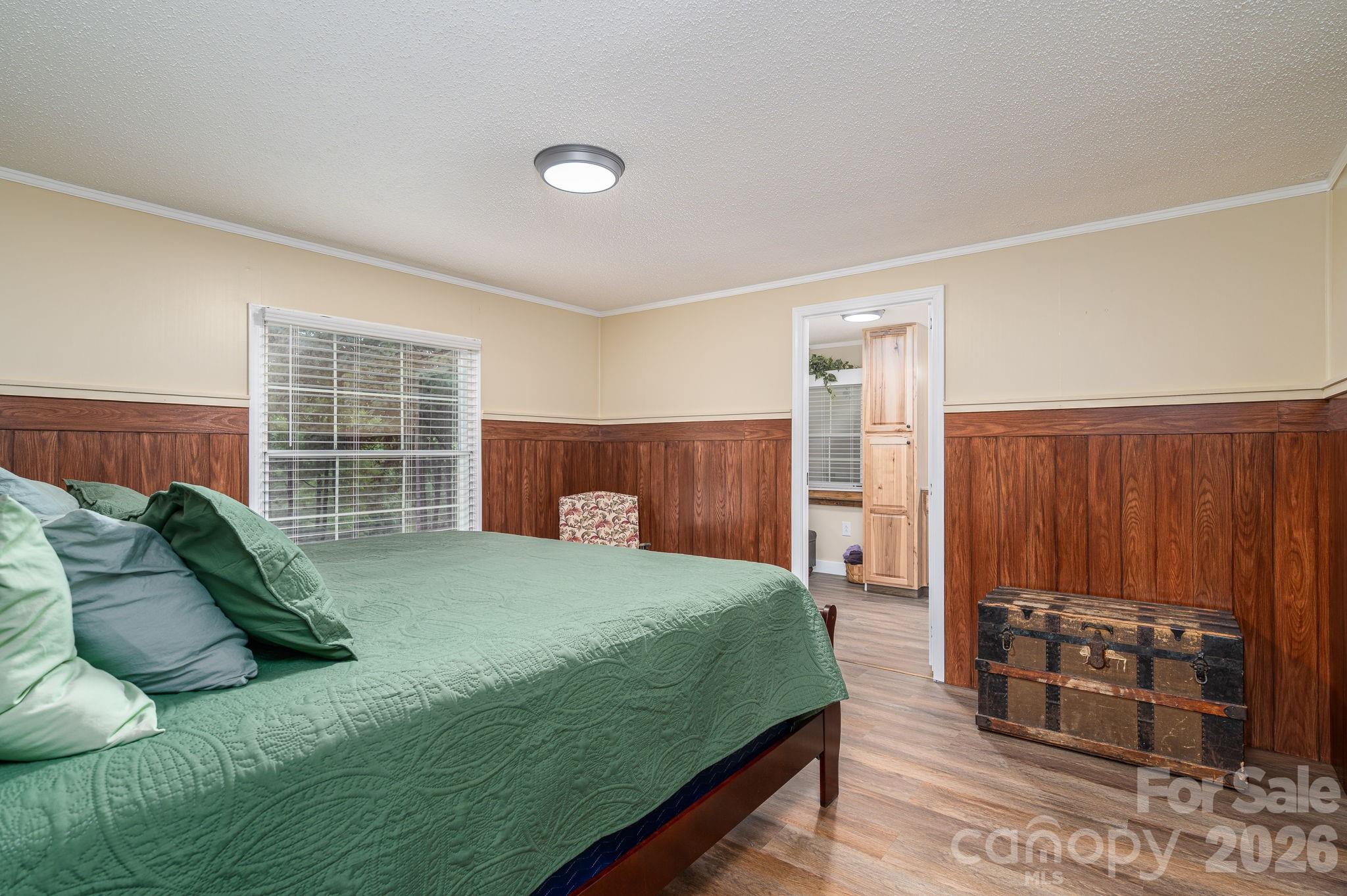 Mount Anderson - Residential