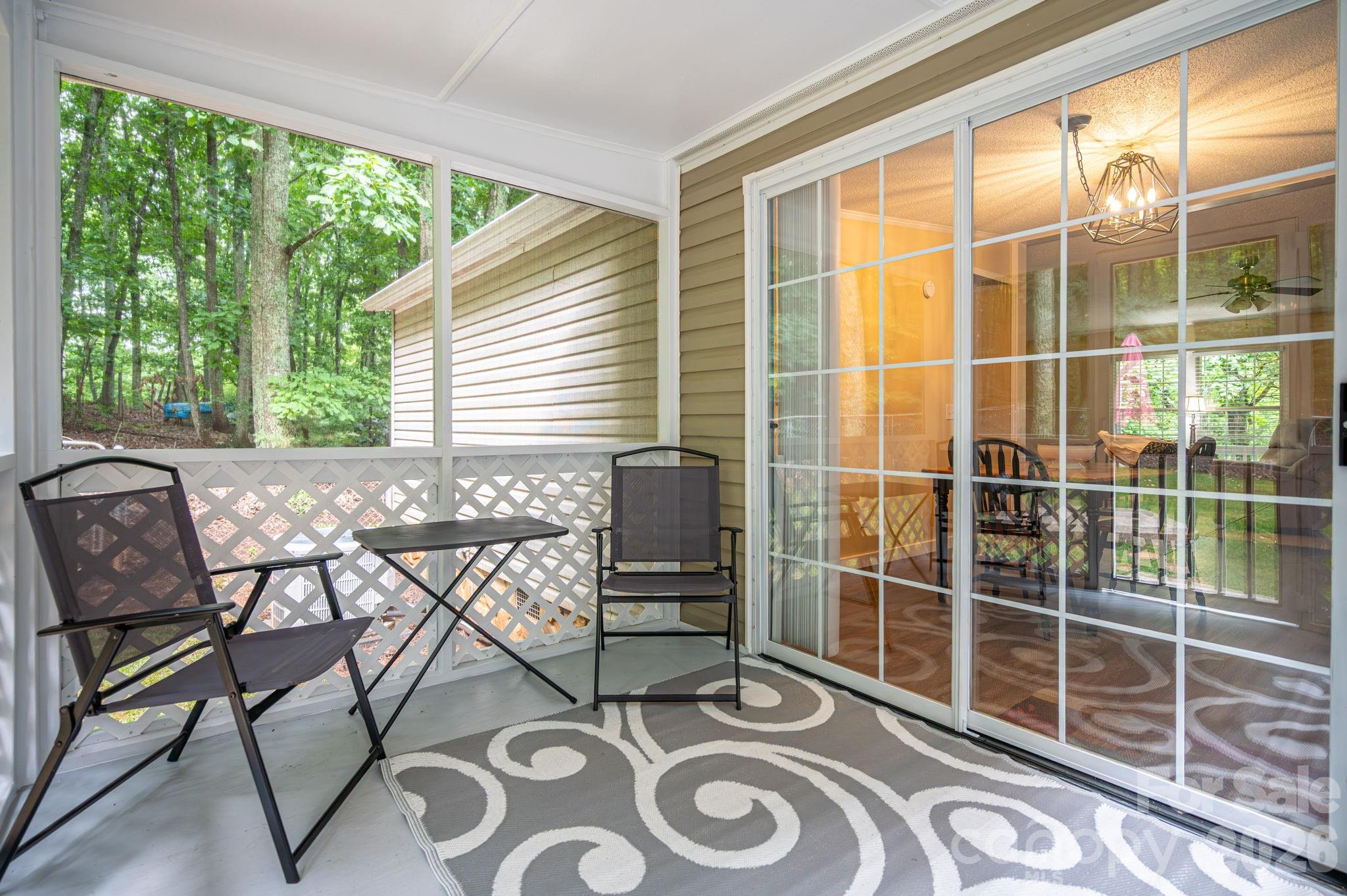Mount Anderson - Residential