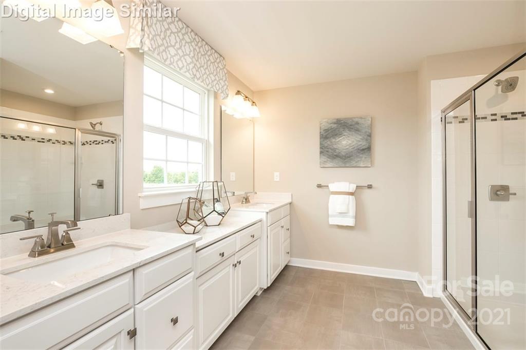 Holcomb Woods - Residential