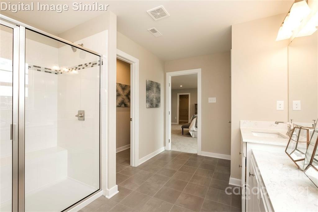 Holcomb Woods - Residential