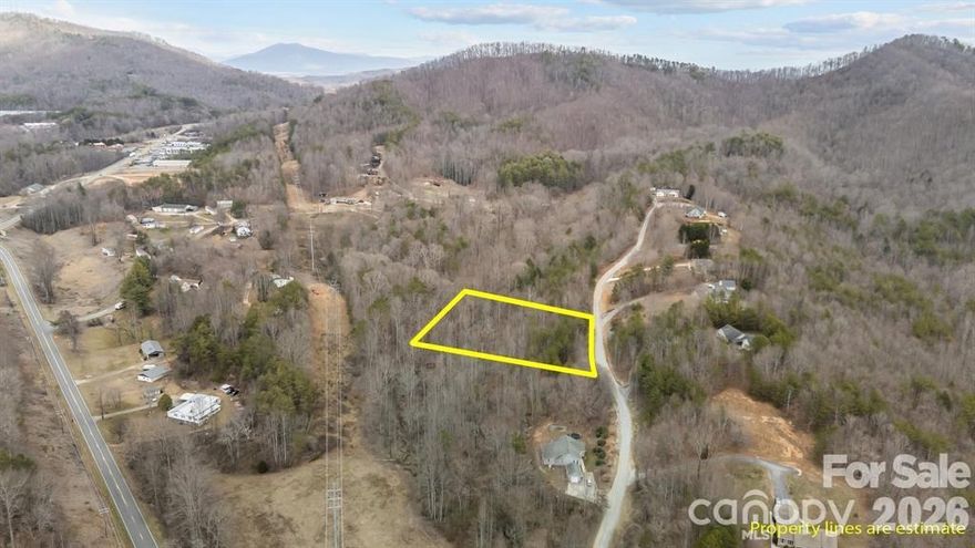Beautiful 1.50-acre lot in the desirable Glenwood area, ready for your dream home! Enjoy this gently sloping, wooded lot in a peaceful & private setting. The community features beautiful homes with wooded buffers for added privacy. Deeded restrictions require a 1,600 sq. ft. minimum build—site-built homes only (no mobile or modular). No HOA dues, just a $180/yr road maintenance fee. A well and septic are needed; underground utilities are available.
Located near I-40 & US-221, offering quick access to Marion, Asheville, Morganton, and Hickory. Don’t miss this prime opportunity!