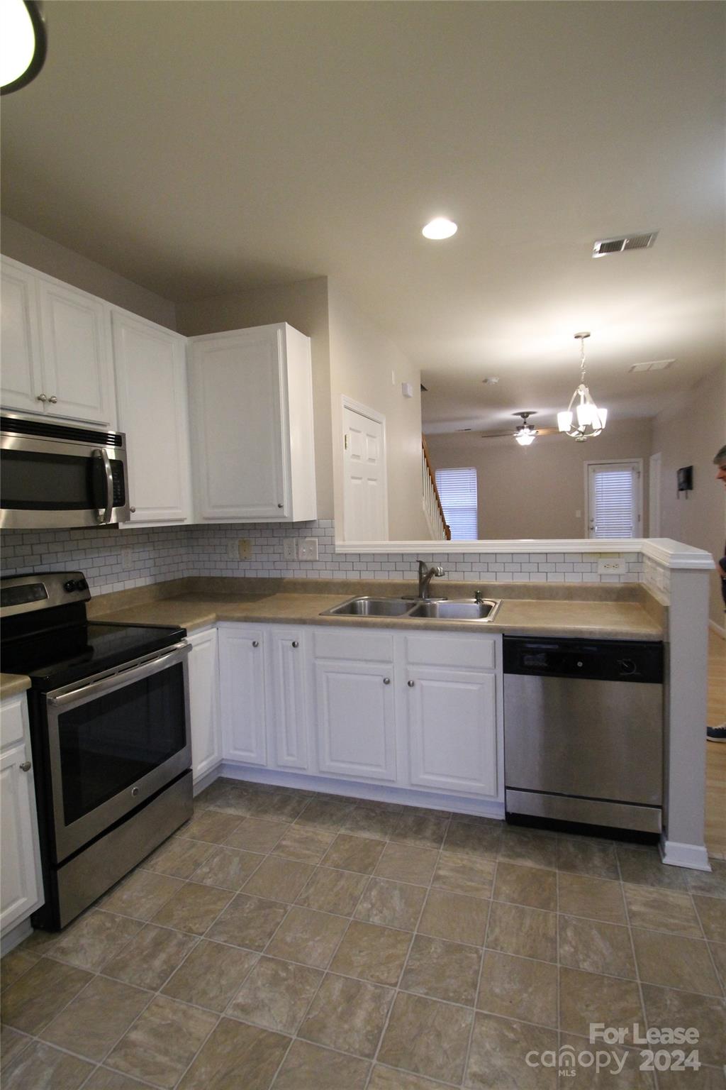 Cascades - Residential Lease