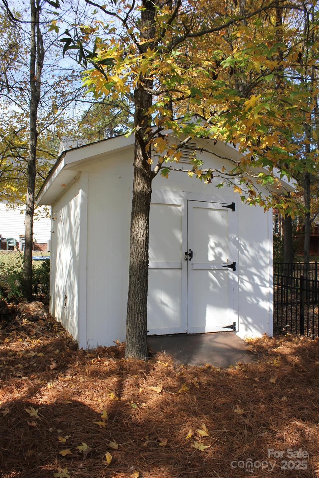 2775 Lamplighter Drive